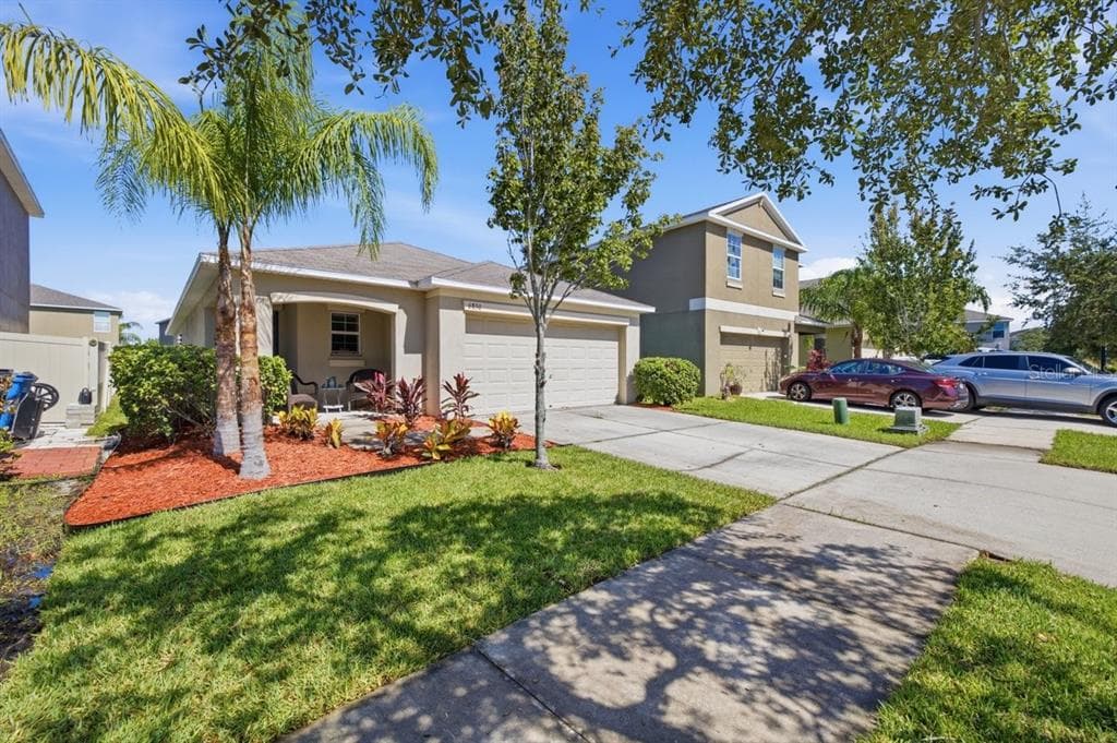 6830 BLUE MOON WAY