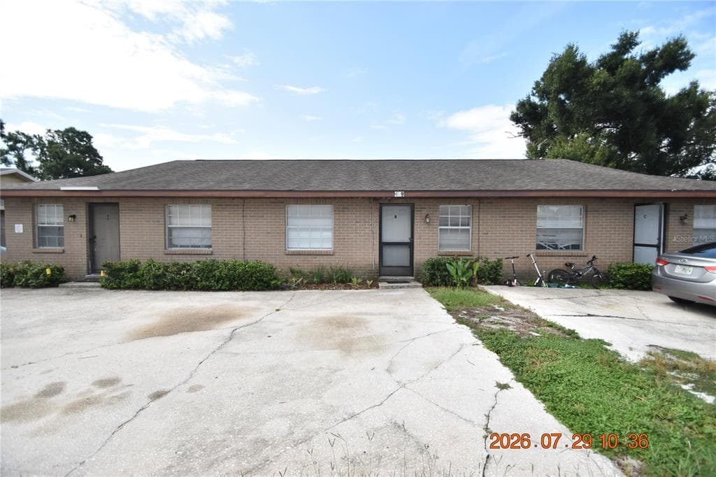 409 BIG CEDAR WAY UNIT B BRANDON, FL 33510