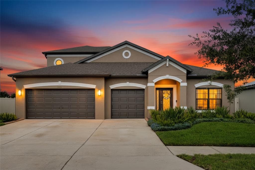 7903 LAGO MIST WAY WESLEY CHAPEL, FL 33545