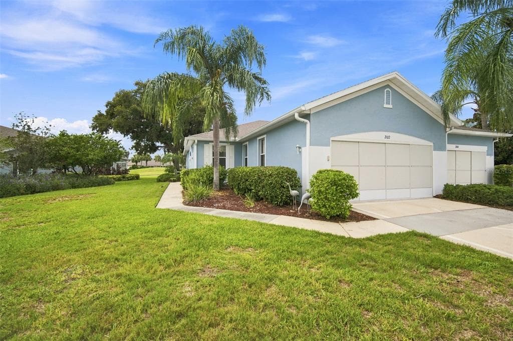 2102 ACADIA GREENS DRIVE UNIT 2102 SUN CITY CENTER, FL 33573