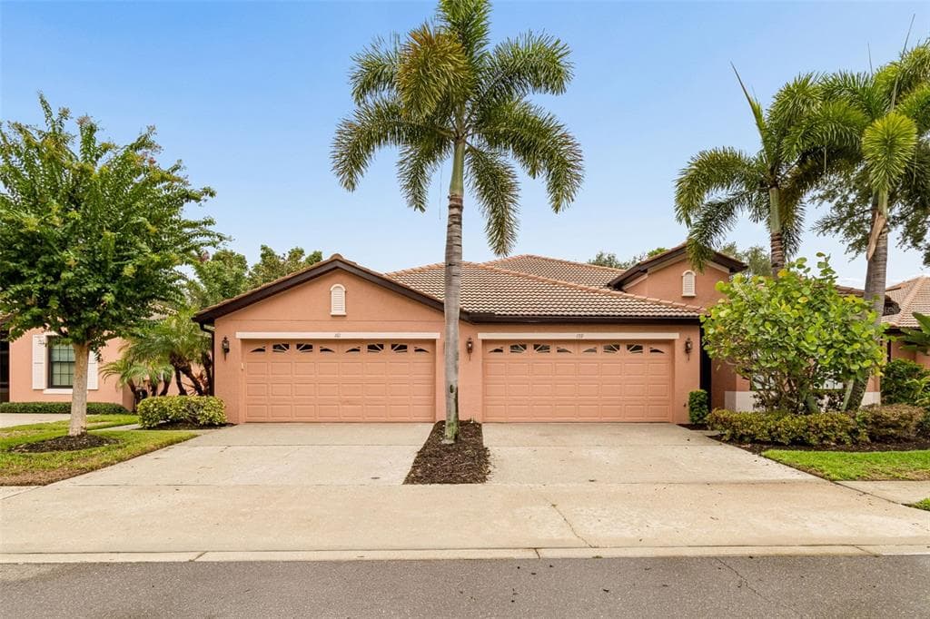 161 SHELL FALLS DRIVE APOLLO BEACH, FL 33572