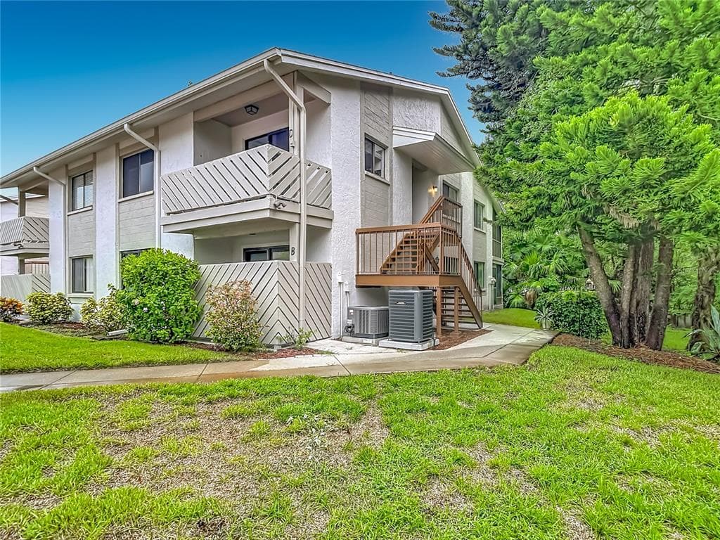 12308 EAGLESWOOD DRIVE UNIT D HUDSON, FL 34667