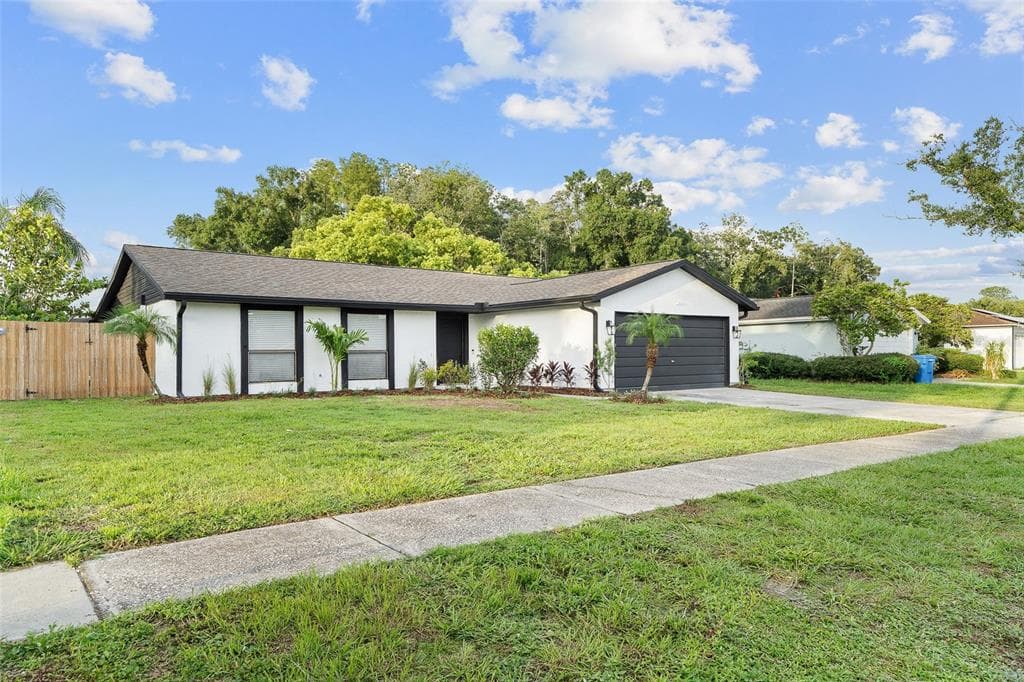 5308 BLACK PINE DRIVE TAMPA, FL 33624