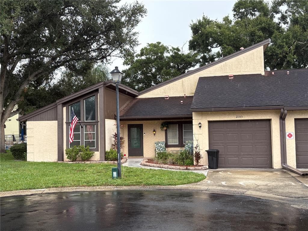 2101 SUNSET POINT ROAD UNIT 2105 CLEARWATER, FL 33765