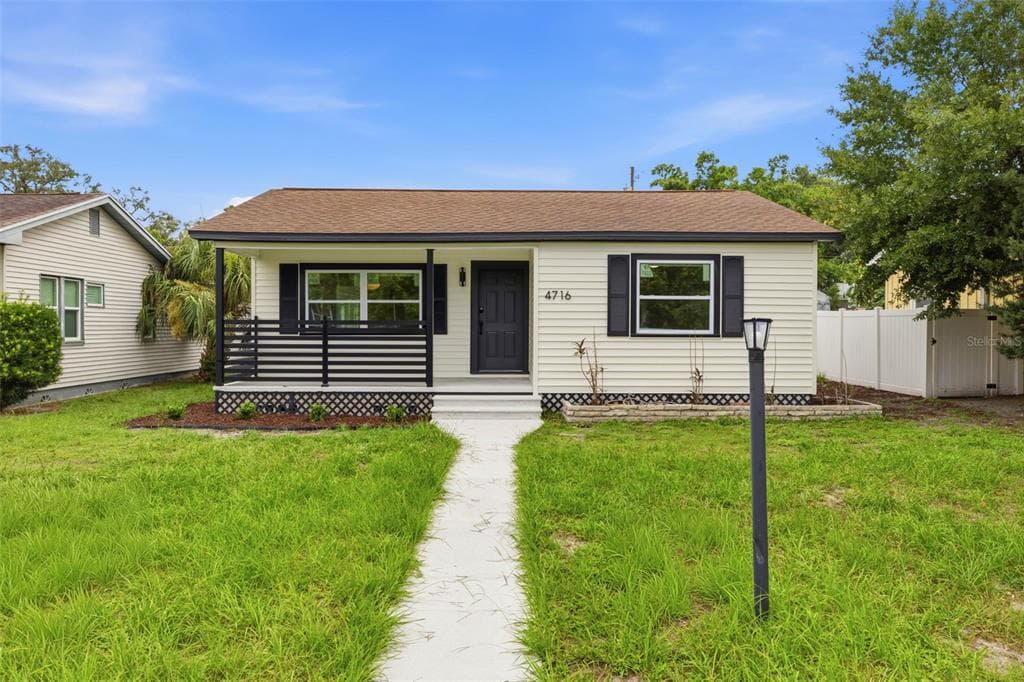 4716 17TH AVENUE N ST PETERSBURG, FL 33713