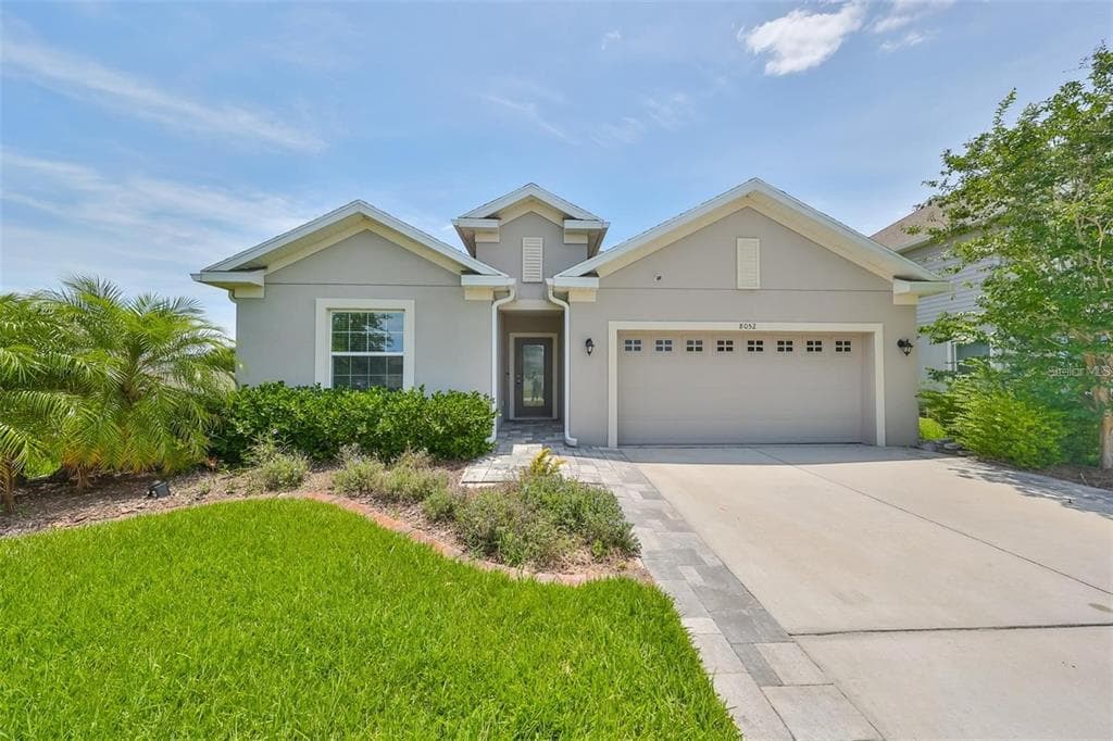 8052 OLIVE BROOK DRIVE WESLEY CHAPEL, FL 33545
