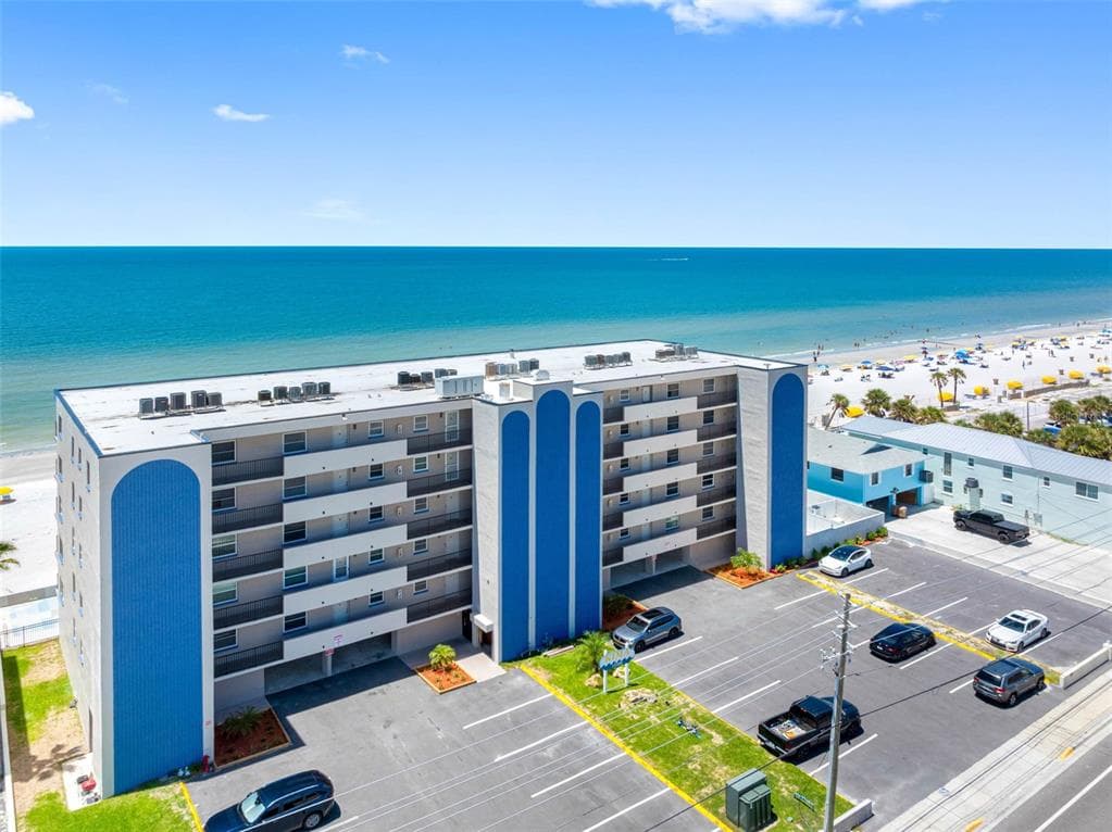 14300 GULF BOULEVARD UNIT 501