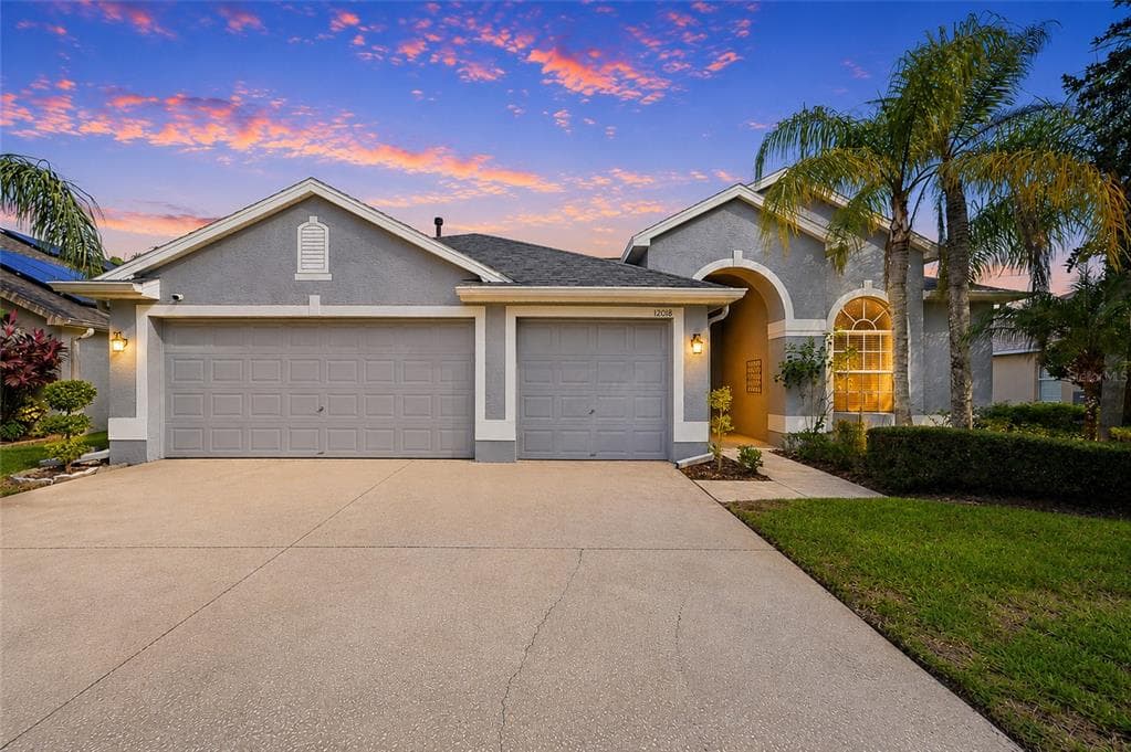 12018 NORTHUMBERLAND DRIVE TAMPA, FL 33626