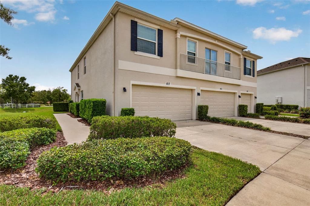 817 ASHENTREE DRIVE PLANT CITY, FL 33563