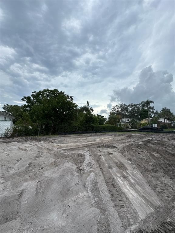 1471 29TH AVENUE N ST PETERSBURG, FL 33704