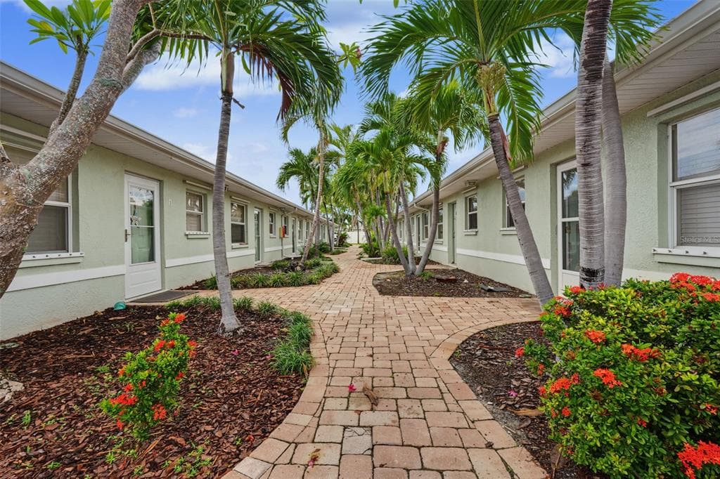 9040 BLIND PASS ROAD UNIT A7 ST PETERSBURG, FL 33706