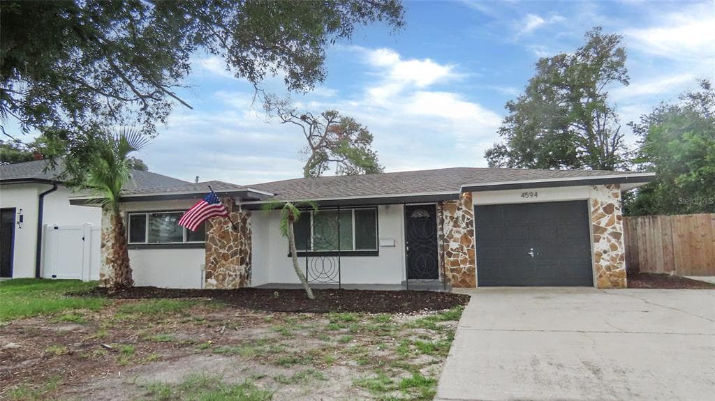 4594 17TH AVENUE N ST PETERSBURG, FL 33713