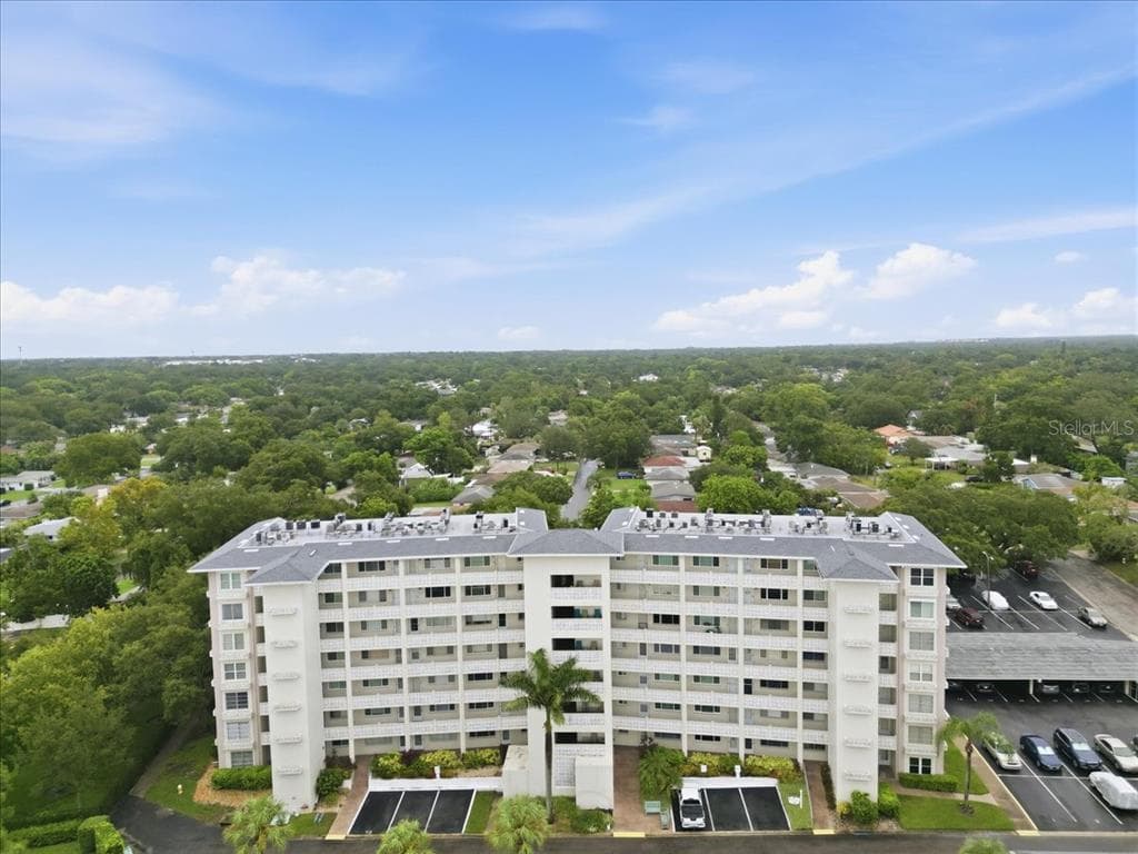 1235 S HIGHLAND AVENUE UNIT 5-102