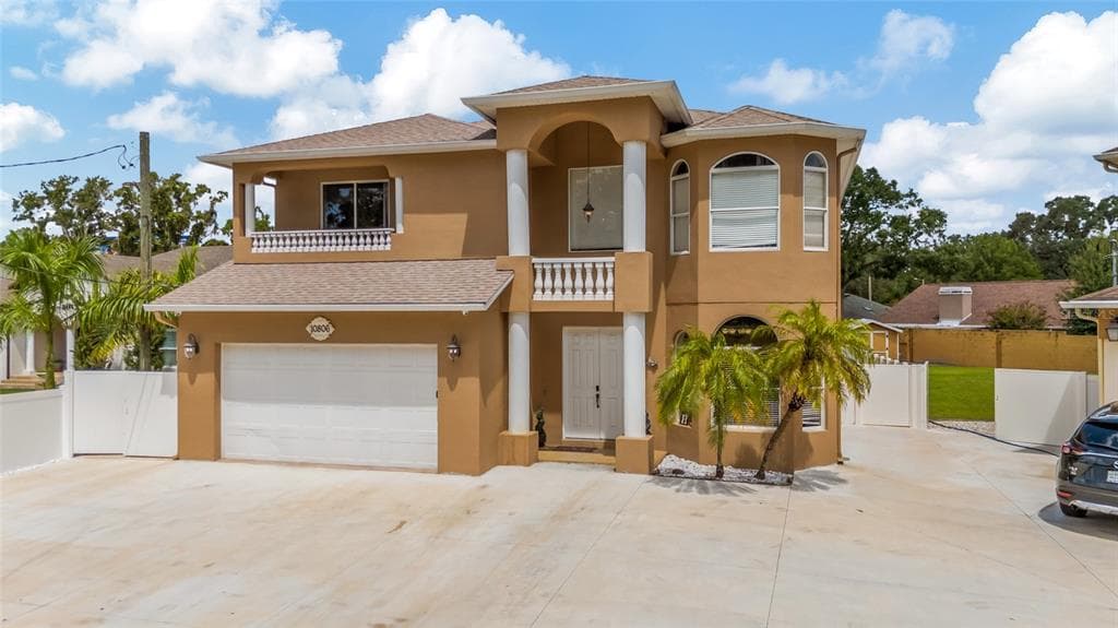 10806 PEREZ DRIVE TAMPA, FL 33618