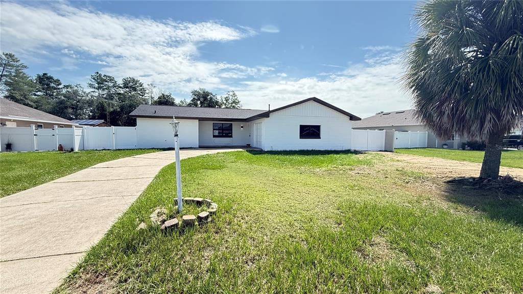 379 MARION OAKS LANE OCALA, FL 34473