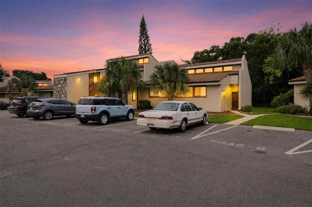 7025 COGNAC DRIVE UNIT 4 NEW PORT RICHEY, FL 34653
