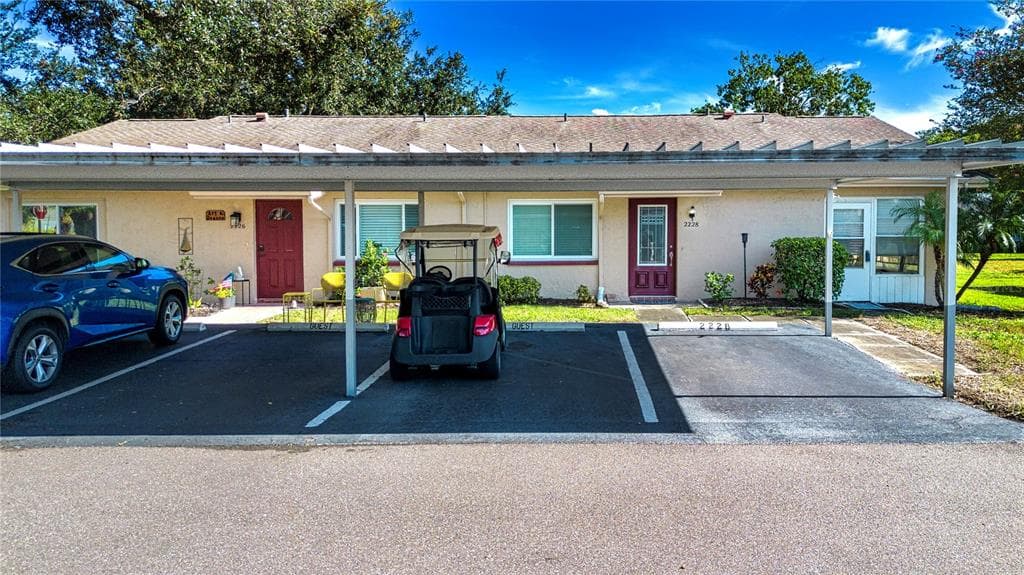 2228 GREENHAVEN DRIVE UNIT 384