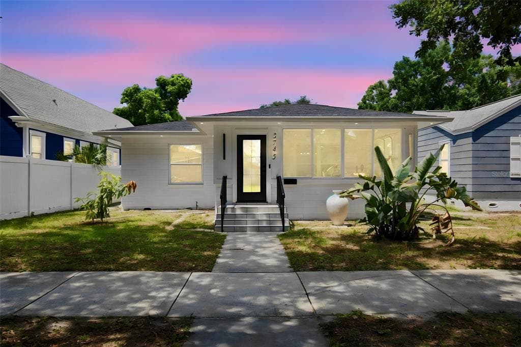 3745 1ST AVENUE N ST PETERSBURG, FL 33713