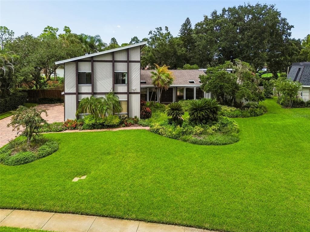 4407 CARROLLWOOD VILLAGE DRIVE TAMPA, FL 33618