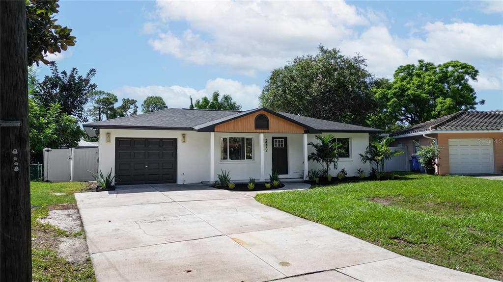 3272 54TH STREET N ST PETERSBURG, FL 33710