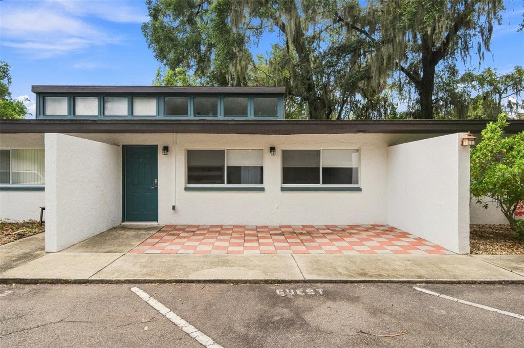 747 SE 2ND PLACE UNIT 2 GAINESVILLE, FL 32601