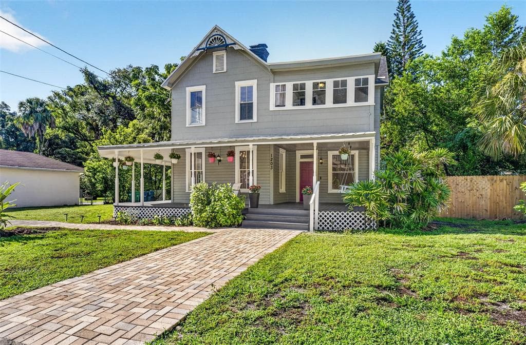1203 E CHELSEA STREET TAMPA, FL 33603