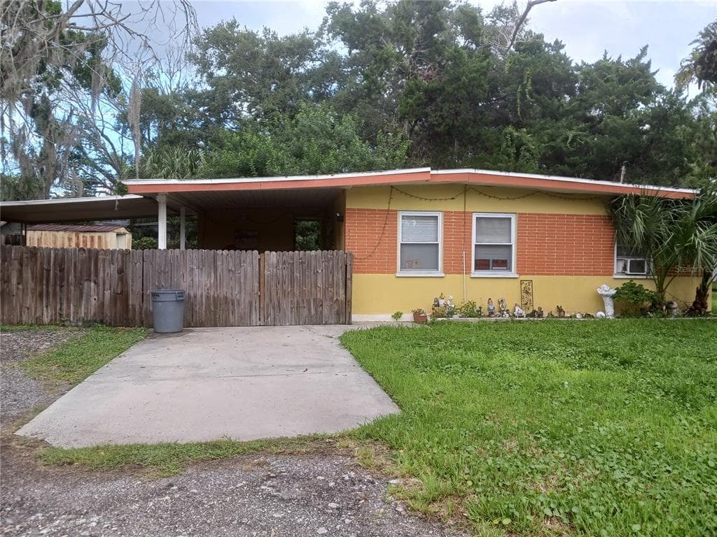 5115 GREEN KEY ROAD NEW PORT RICHEY, FL 34652