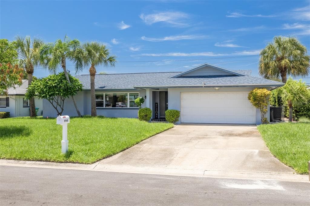 8960 140TH STREET SEMINOLE, FL 33776