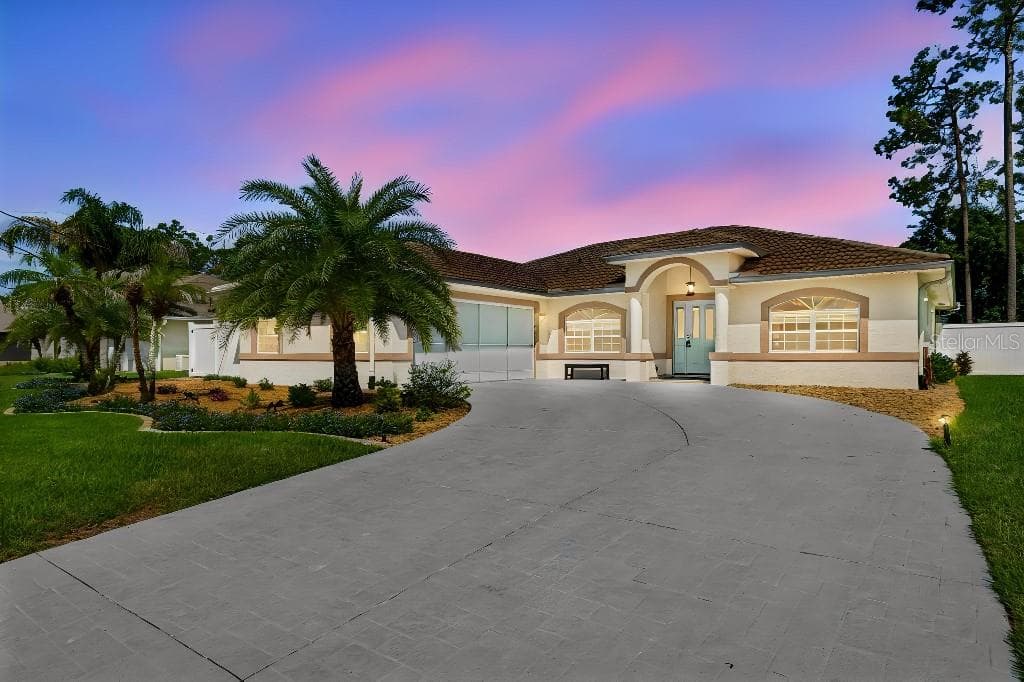 9 BARKLEY LANE PALM COAST, FL 32137