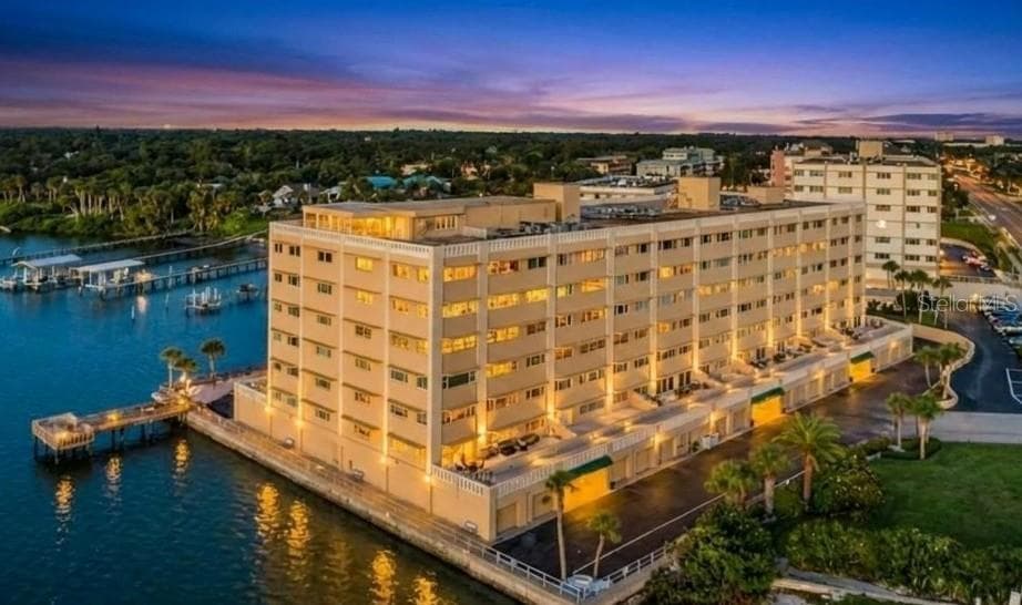 100 BLUFF VIEW DRIVE UNIT 603C LARGO, FL 33770