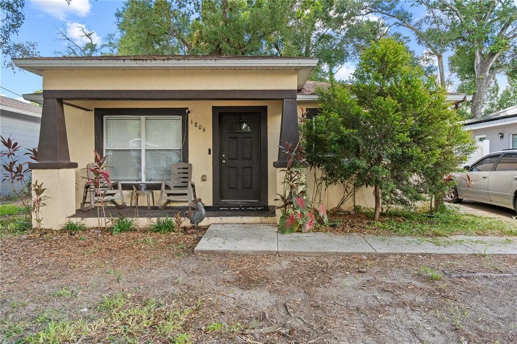 1806 E CURTIS STREET TAMPA, FL 33610