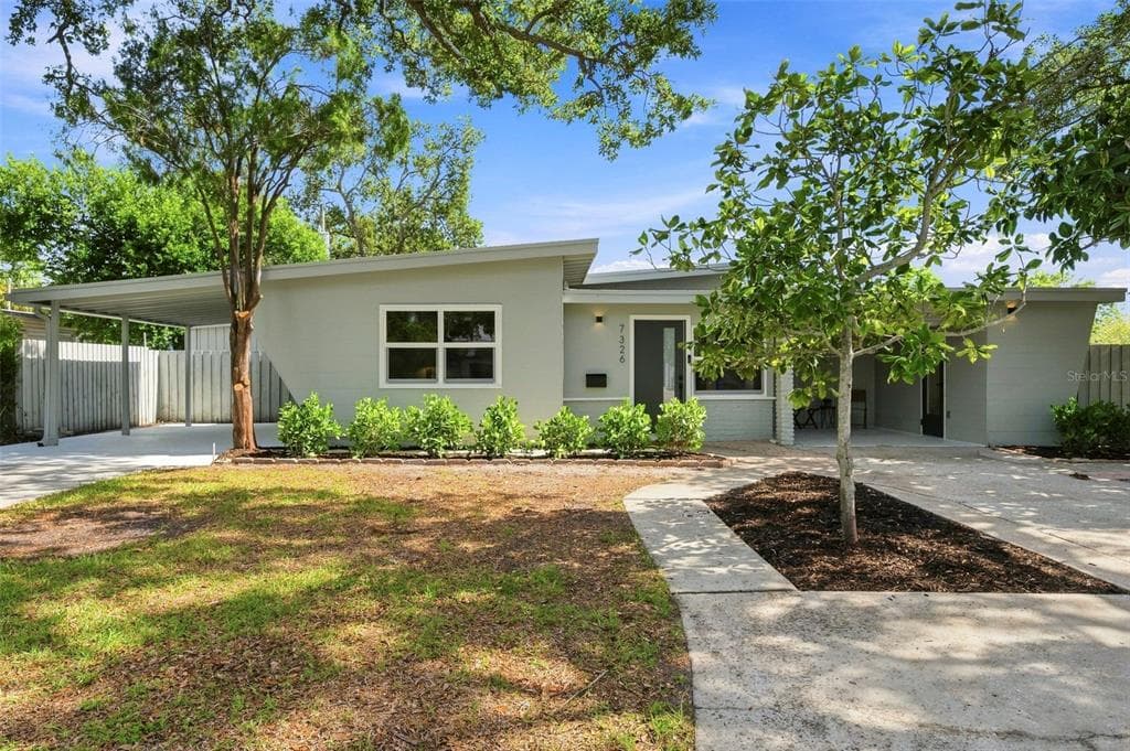 7326 11TH AVENUE N ST PETERSBURG, FL 33710