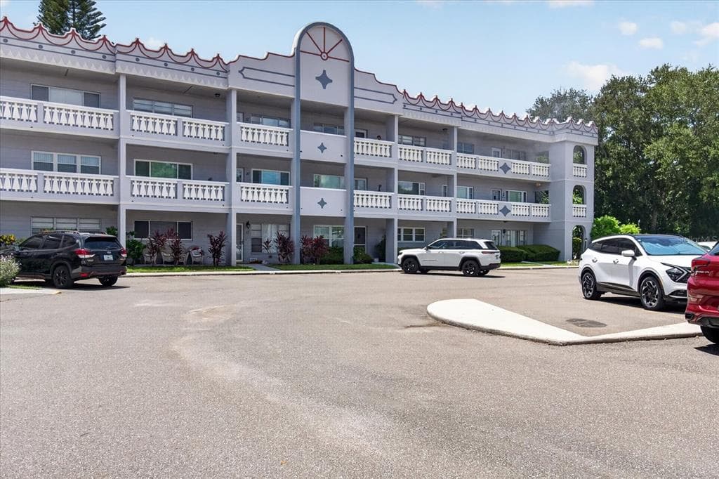 2295 AMERICUS BOULEVARD E UNIT 59