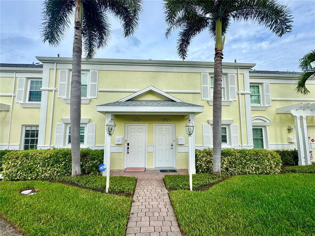 4974 COQUINA KEY DRIVE SE ST PETERSBURG, FL 33705