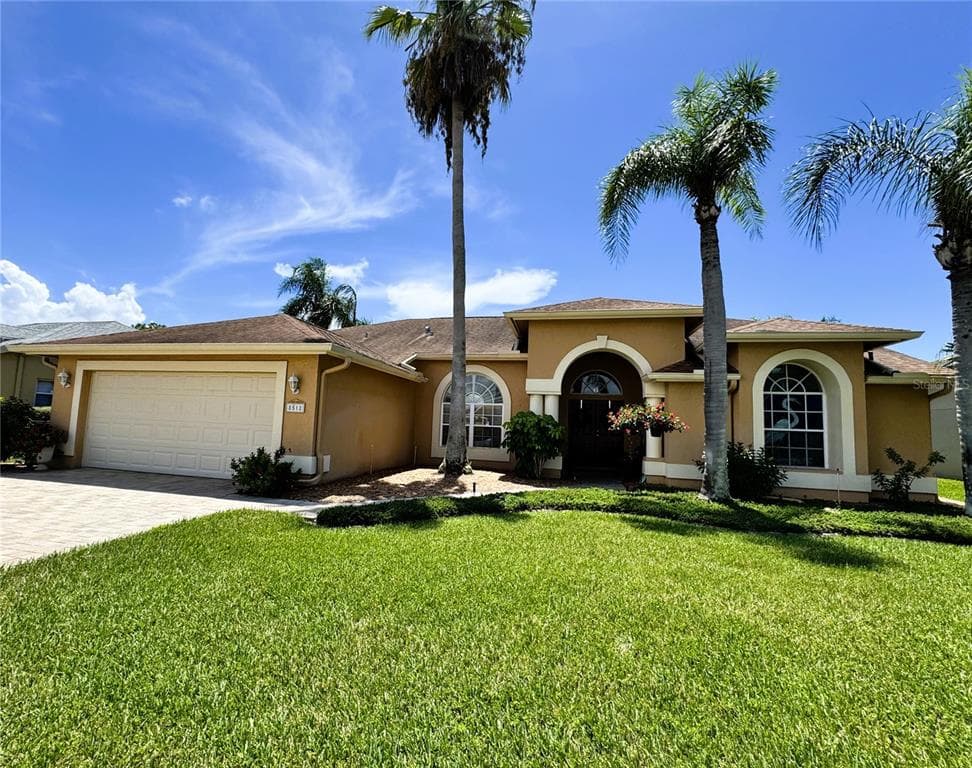 8518 CORAL CREEK LOOP HUDSON, FL 34667