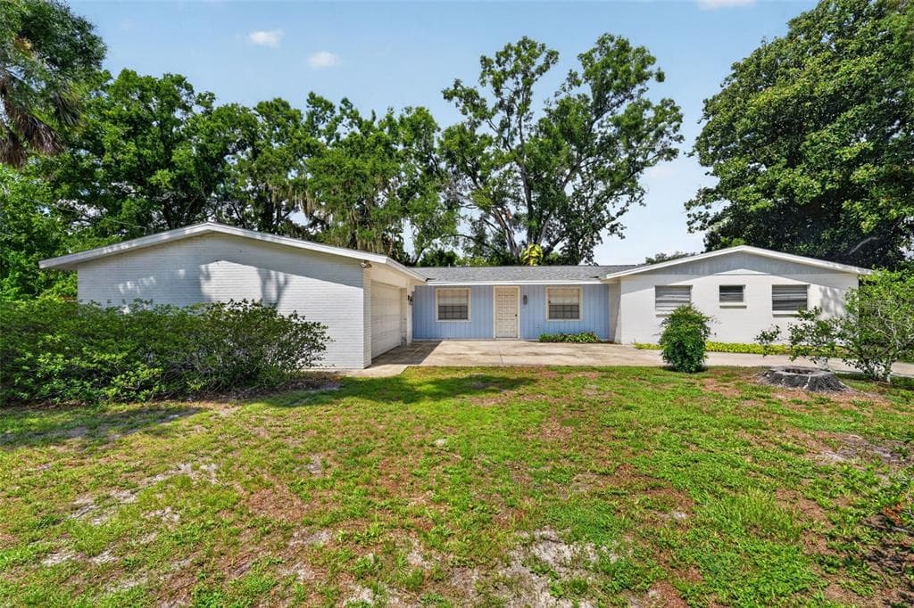 601 WINHAM STREET TAMPA, FL 33619