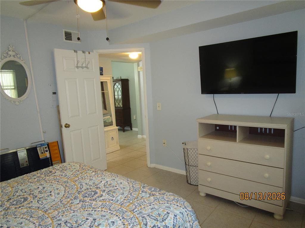 1900 59TH AVENUE N UNIT 115