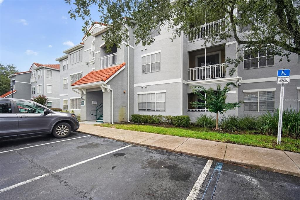 18001 RICHMOND PLACE DRIVE UNIT 1223
