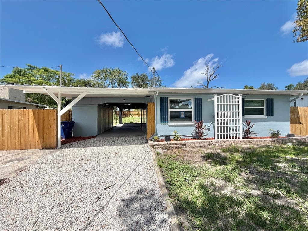 12119 VICTORY DRIVE HUDSON, FL 34667