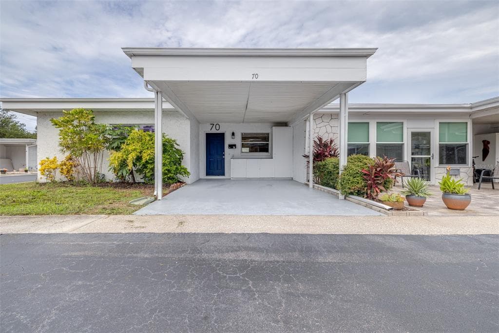 13940 ANONA HEIGHTS DRIVE UNIT 70