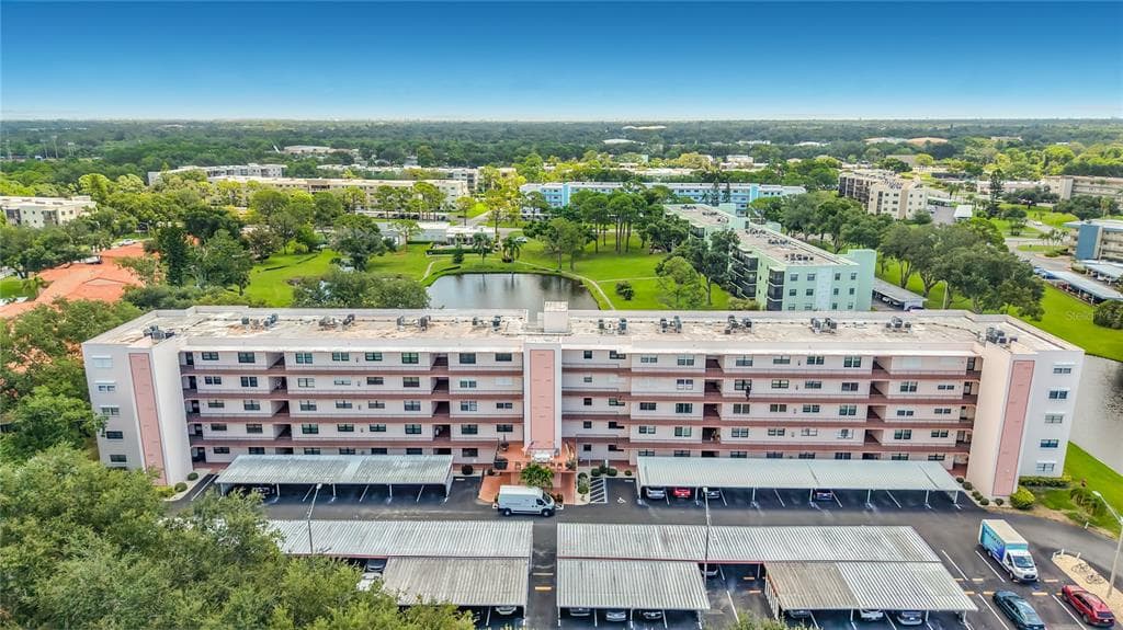 8174 TERRACE GARDEN DRIVE N UNIT 207 ST PETERSBURG, FL 33709