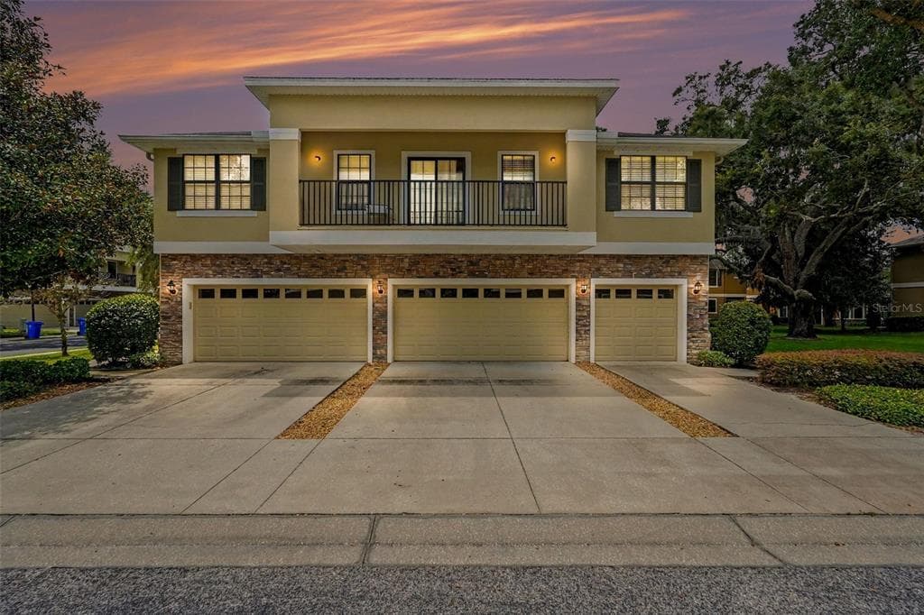 5520 KINGLETHILL DRIVE LITHIA, FL 33547