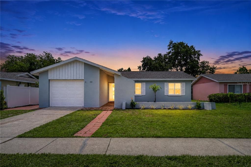 613 5TH AVENUE SE LARGO, FL 33771