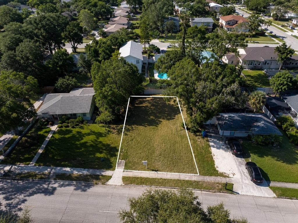 4608 W EL PRADO BOULEVARD TAMPA, FL 33629