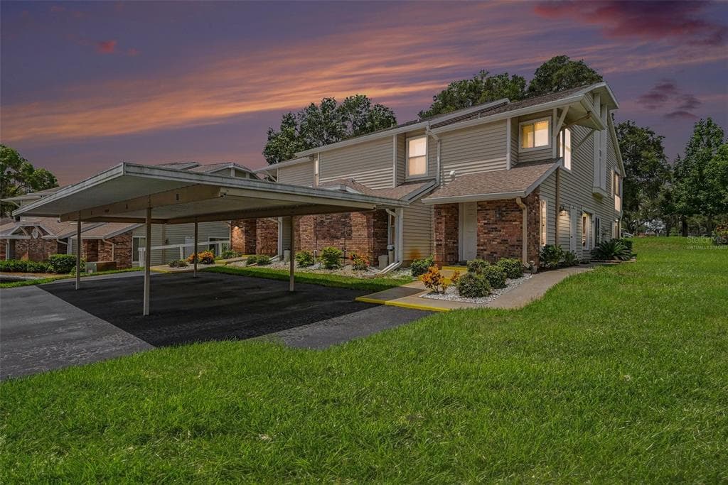 12405 EAGLESWOOD DRIVE UNIT B HUDSON, FL 34667