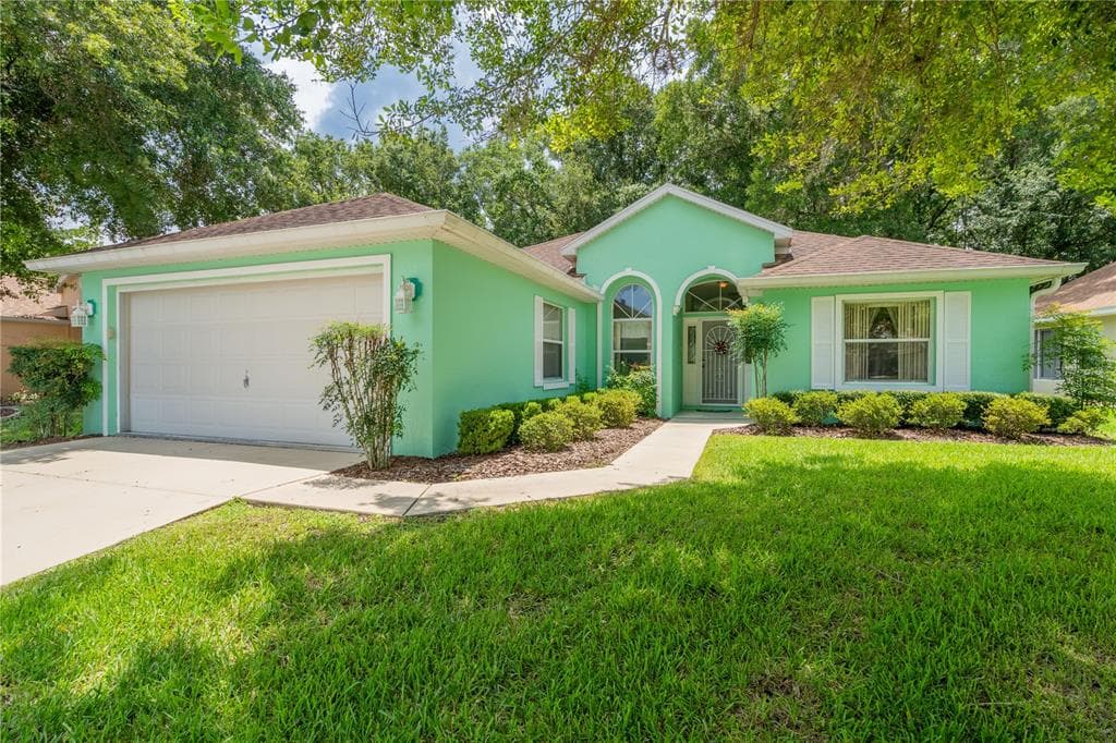 10971 SW 69TH CIRCLE OCALA, FL 34476