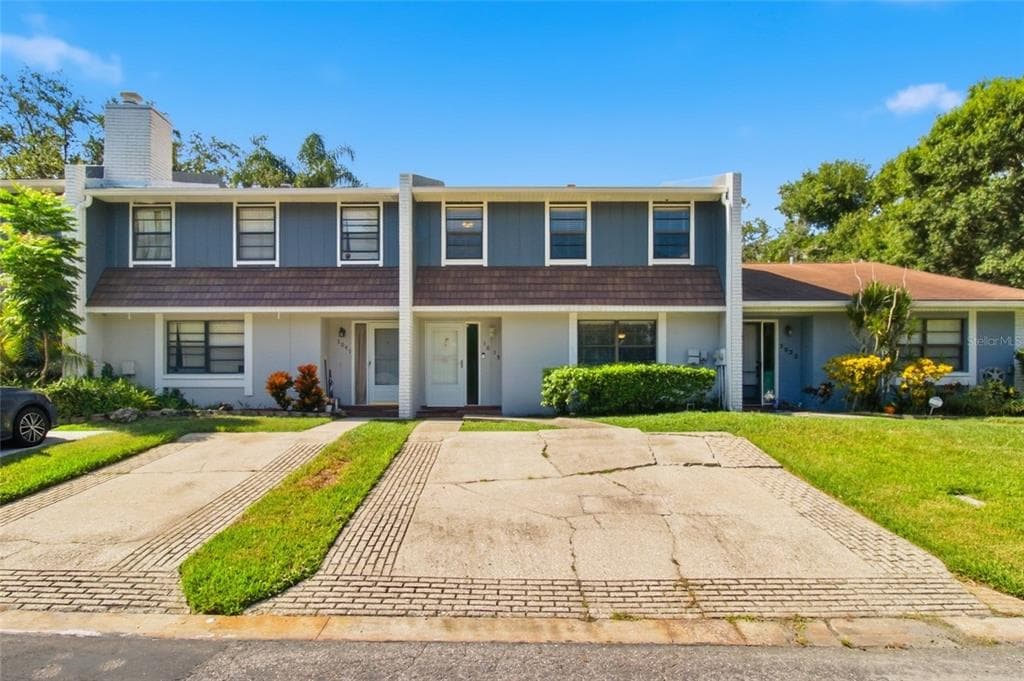 3039 ABBEY COURT