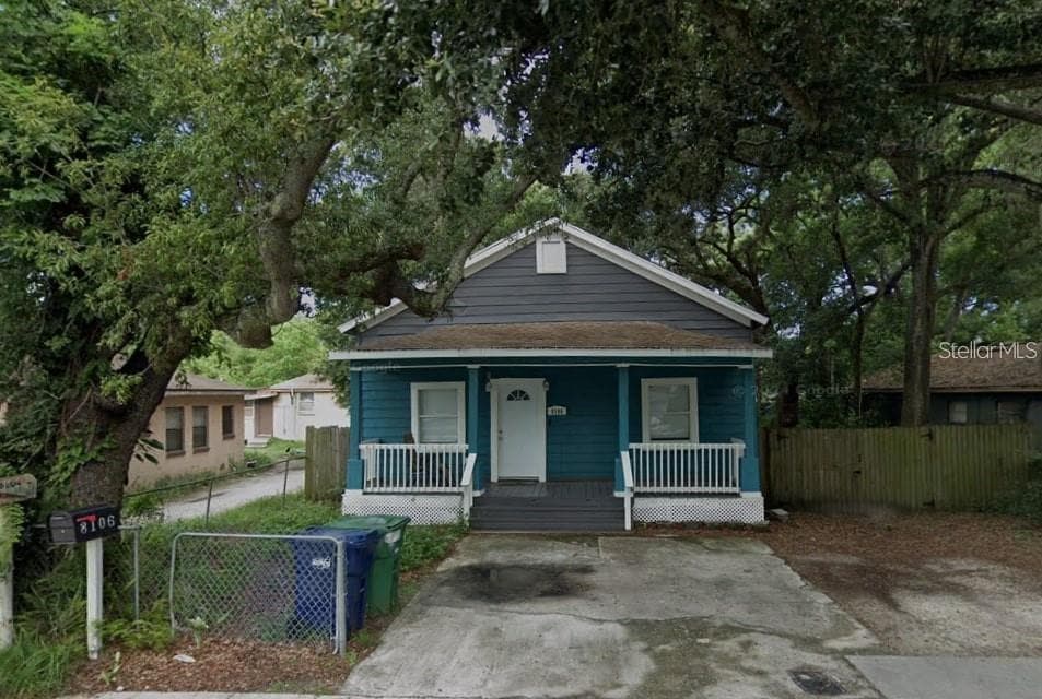 8106 N BROOKS STREET TAMPA, FL 33604
