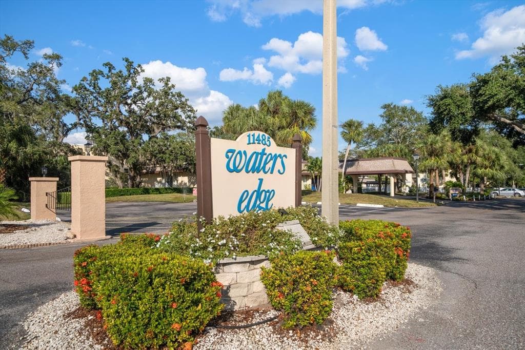 11485 OAKHURST ROAD UNIT 1100-304 LARGO, FL 33774