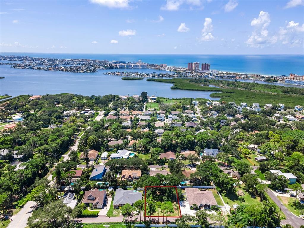 77TH AVENUE SEMINOLE, FL 33776